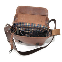 Lade das Bild in den Galerie-Viewer, Umhängetasche Büffelleder mini-Rucksäcke und Umhängetaschen-Aunts & Uncles-Lederhaus Schliesselberger