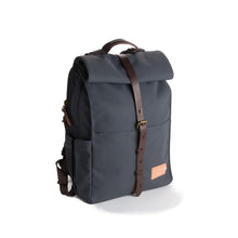 Lade das Bild in den Galerie-Viewer, Rucksack mittel recycelte PET-Flaschen-Rucksäcke und Umhängetaschen-PropertyOf-Lederhaus Schliesselberger