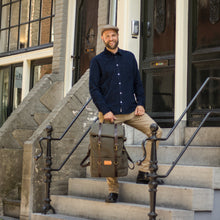 Lade das Bild in den Galerie-Viewer, Rucksack groß recycelte PET-Flaschen-Rucksäcke und Umhängetaschen-PropertyOf-Lederhaus Schliesselberger