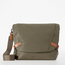 Lade das Bild in den Galerie-Viewer, Sportliche Umhängetasche Baumwollgewebe wasserabweisend-Rucksäcke und Umhängetaschen-Aunts & Uncles-Lederhaus Schliesselberger