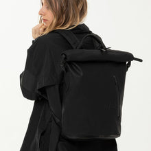 Lade das Bild in den Galerie-Viewer, Rucksack Baumwollgewebe beschichtet-Rucksäcke und Umhängetaschen-Aunts & Uncles-Lederhaus Schliesselberger