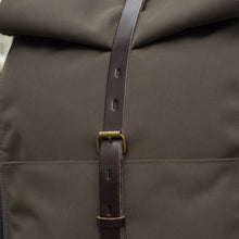 Lade das Bild in den Galerie-Viewer, Rucksack mittel recycelte PET-Flaschen-Rucksäcke und Umhängetaschen-PropertyOf-Lederhaus Schliesselberger
