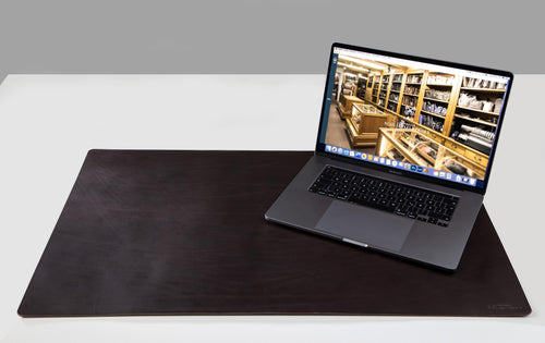 Handgefertigte Schreibtischauflagen aus Rindsleder (60 x 40 cm)-Diverse Lederprodukte-Lederhaus Schliesselberger-Lederhaus Schliesselberger